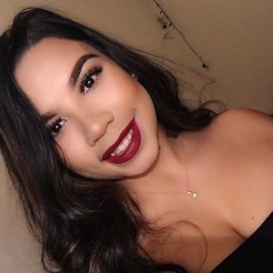 Meet your Posher, Jazmin